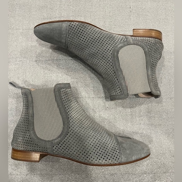 [39/US8.5]Pertini Sage Gray Perforated Ankle Light Suede Boots - Picture 2 of 8